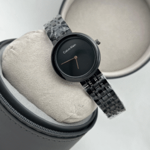 Calvin Klein Women Dial & Stainless Steel Straps Analogue Watch